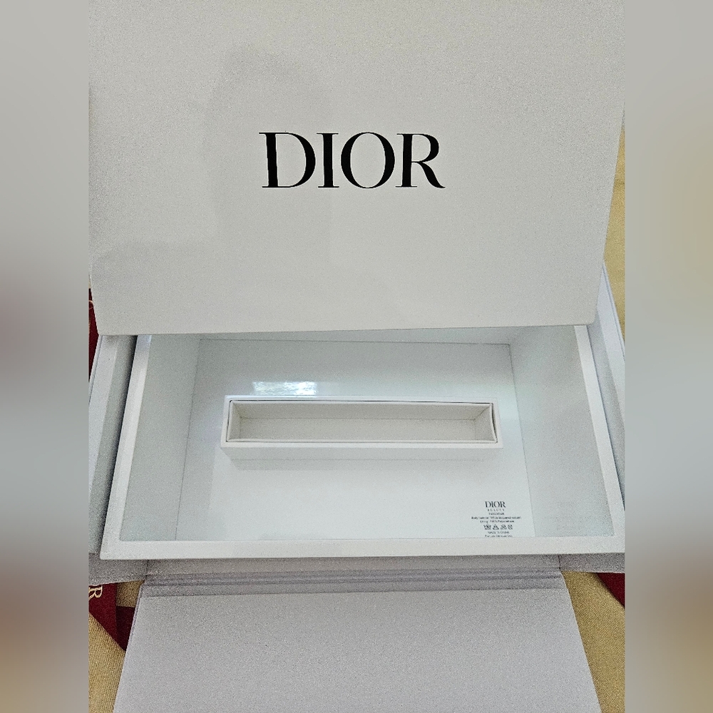 Dior vanity box